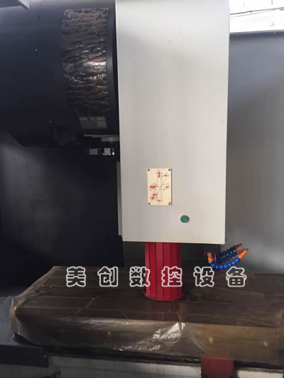 ԭ�S�ۿۙC�����VMC-1000P��ʽ�ӹ����İl(f��)�ǿ�ϵ�y(t��ng)�C��